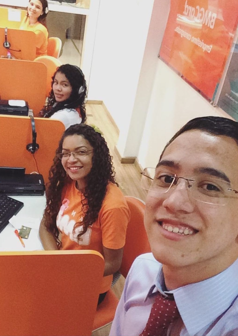 Felipe Freitas em atendimento presencial na Matriz!BMG